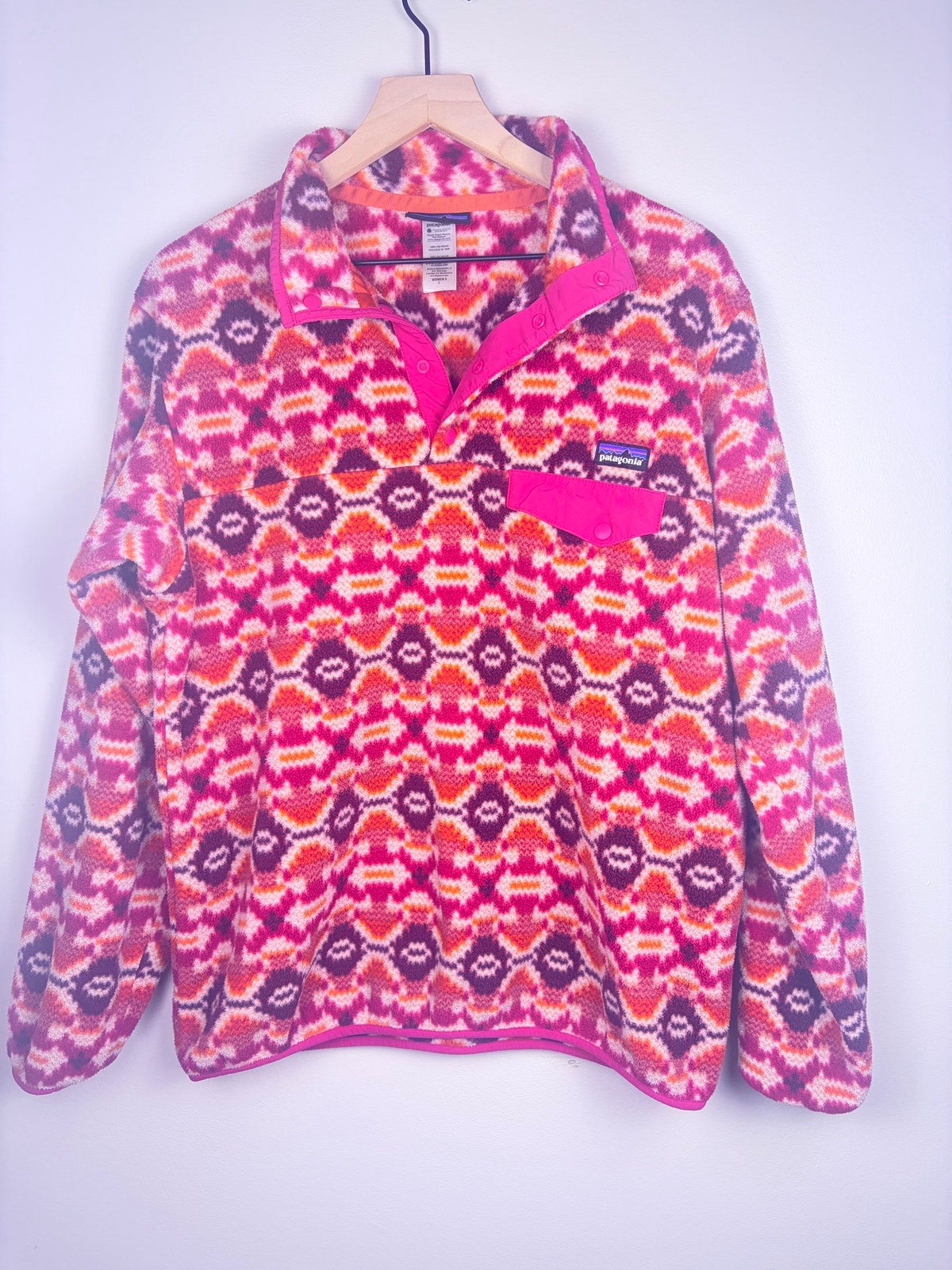 Patagonia Synchilla Snap-T Fleece Pullover Women’s L Pink Purple Aztec Print
